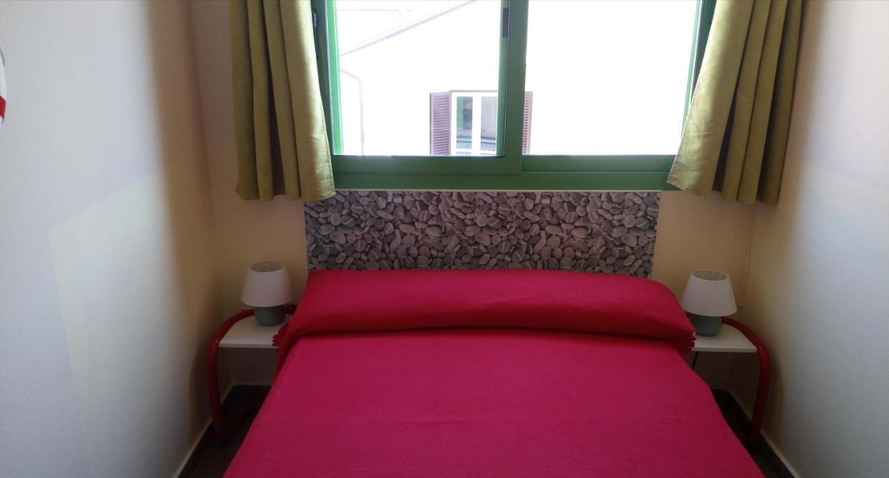 Hotel Lupo Di Mare 马里纳-迪卡斯塔涅托 外观 照片