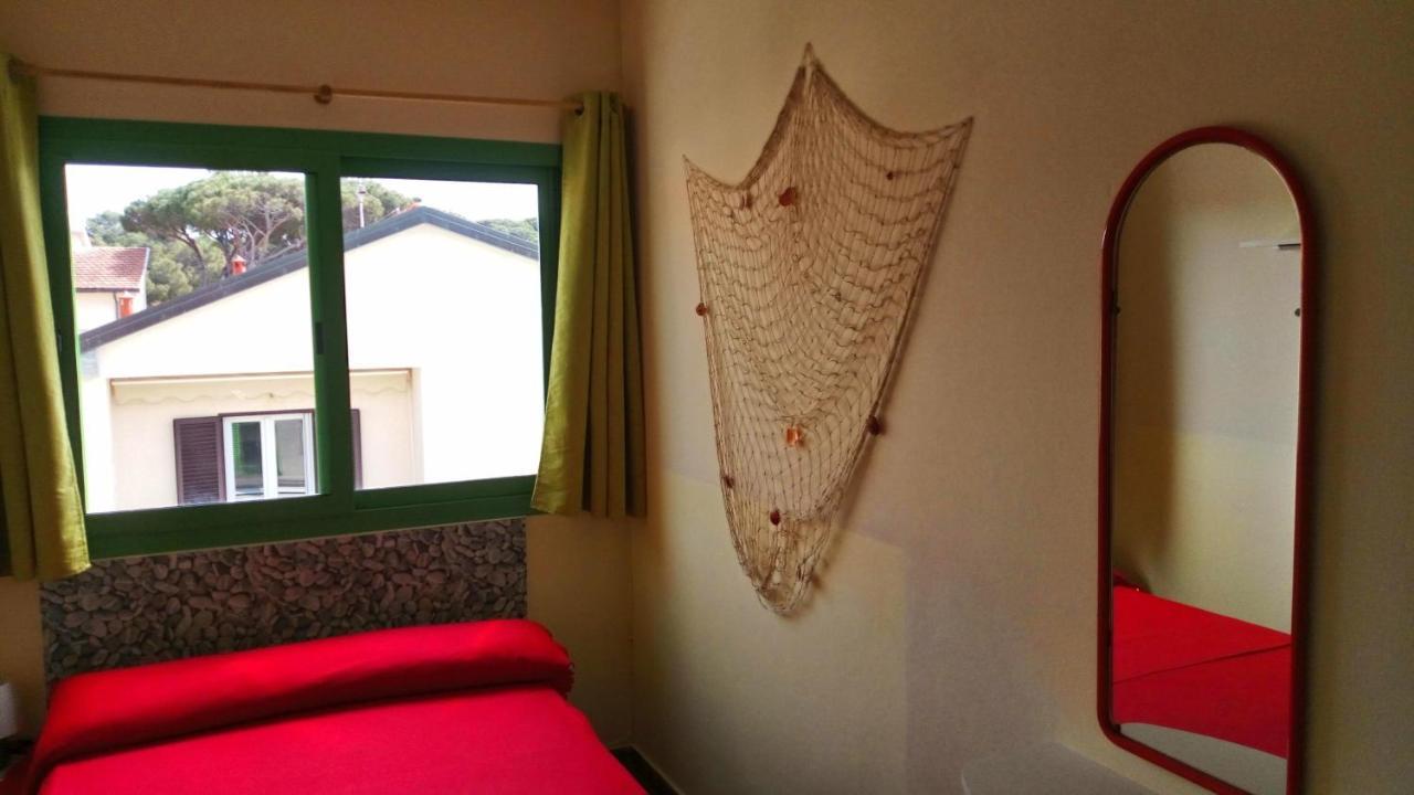 Hotel Lupo Di Mare 马里纳-迪卡斯塔涅托 外观 照片